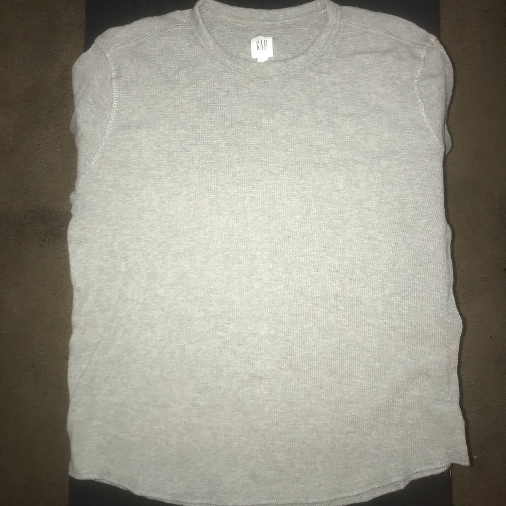 GAP long sleeve shirt